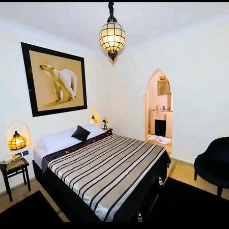 Riad Des Ours Marrakesh Bagian luar foto