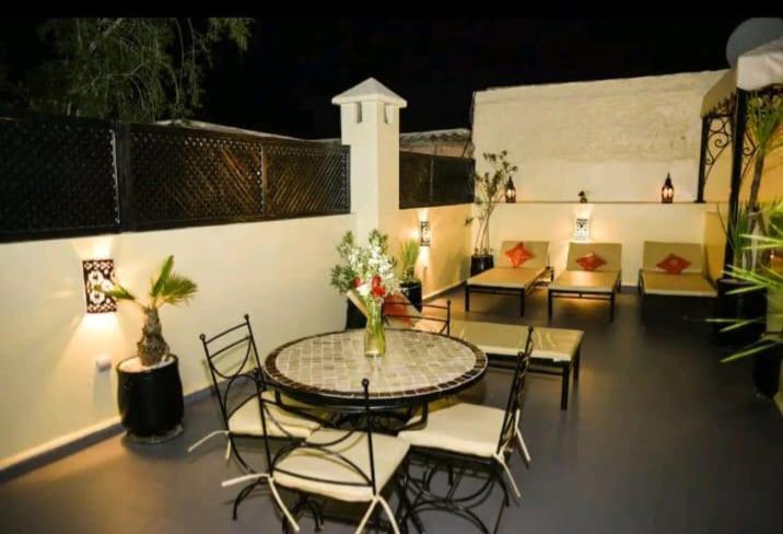 Riad Des Ours Marrakesh Bagian luar foto